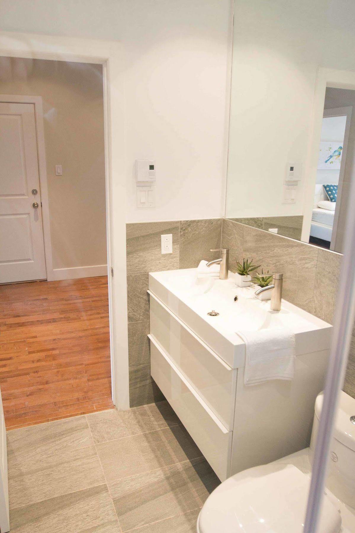 Mtlvacationrentals - The Fabfour Montréal Extérieur photo